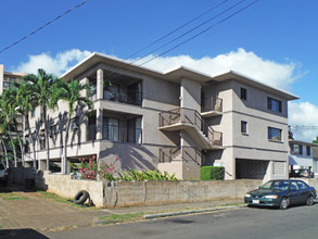 1242 Matlock Ave in Honolulu, HI - Building Photo - Building Photo