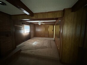 1704 Pichard St in Greensboro, NC - Foto de edificio - Building Photo