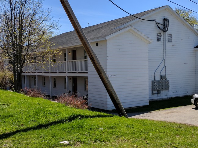 18 Lindsey St in Rockland, ME - Building Photo - Building Photo