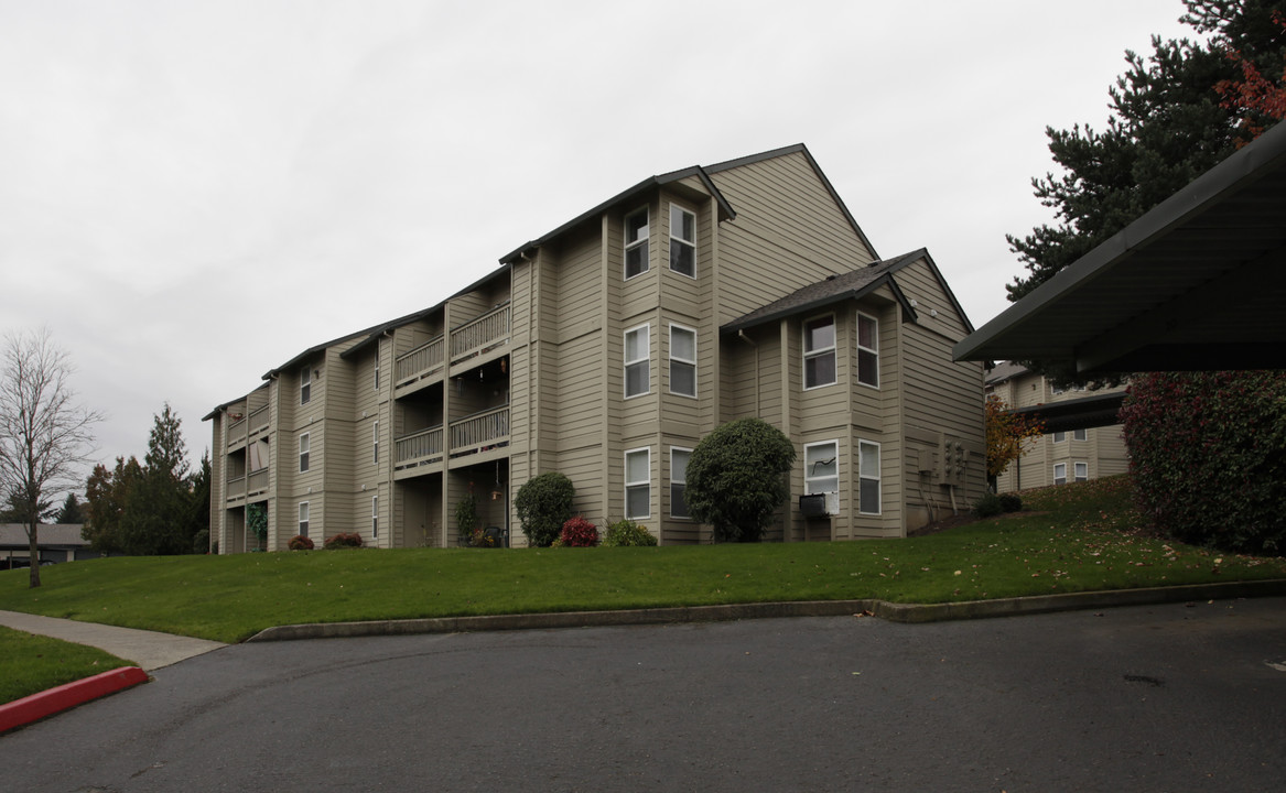 Mt Scott Commons in Happy Valley, OR - Foto de edificio