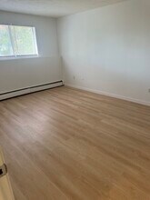 707 Bedford St in Abington, MA - Building Photo - Building Photo