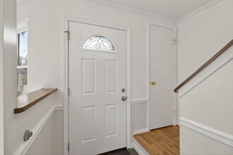 207 Choisy Crescent in Yorktown, VA - Building Photo - Building Photo