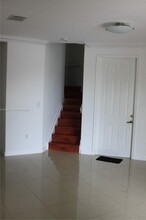 11675 NW 78th Ln in Medley, FL - Building Photo - Building Photo