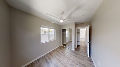 5575 Mary Ln Dr in San Diego, CA - Building Photo - Building Photo