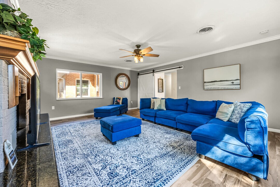 475 Indian Creek Dr in Cocoa Beach, FL - Building Photo