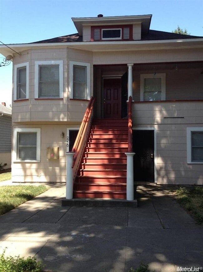 2222 17th St, Unit 2222