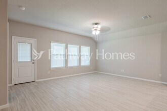 9468 Mint Hill Dr in Fort Worth, TX - Building Photo - Building Photo
