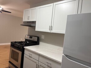 8923 Knight Ave in Des Plaines, IL - Building Photo - Building Photo