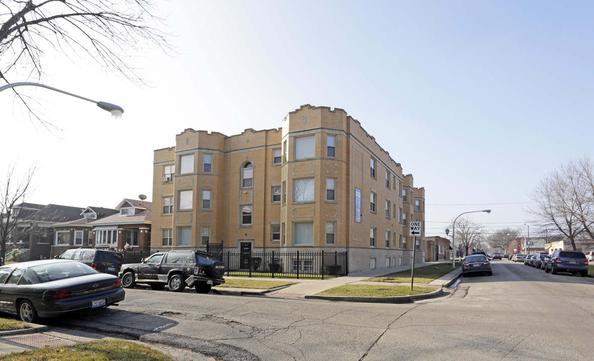 6000 S Troy St in Chicago, IL - Foto de edificio