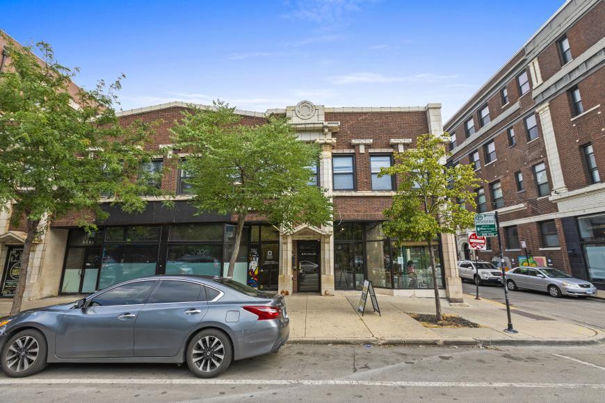 1136 W Wilson Ave in Chicago, IL - Building Photo