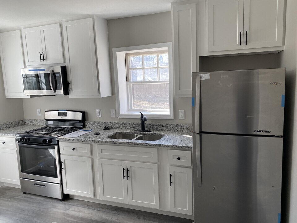 6860 Julian Ave in St. Louis, MO - Building Photo
