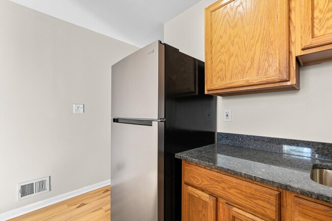 property at 2429 E Fayette St