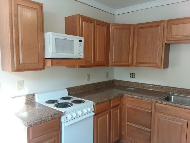 258 Blue Prince Rd, Unit 204