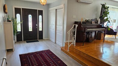 324 Seabrook Dr in Buffalo, NY - Building Photo - Building Photo