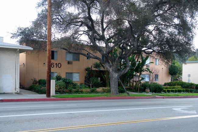 Verdugo Apartments