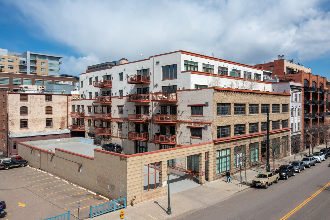 West End Lofts in Denver, CO - Foto de edificio