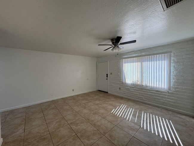 2635 N Dodge Blvd in Tucson, AZ - Building Photo - Building Photo