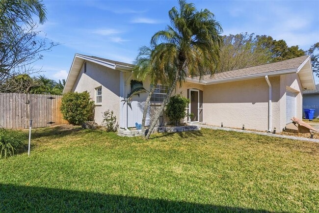 526 Belmist Ct in Dunedin, FL - Building Photo - Building Photo