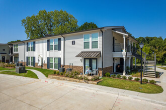 FERN CROSSING in Shreveport, LA - Building Photo - Building Photo