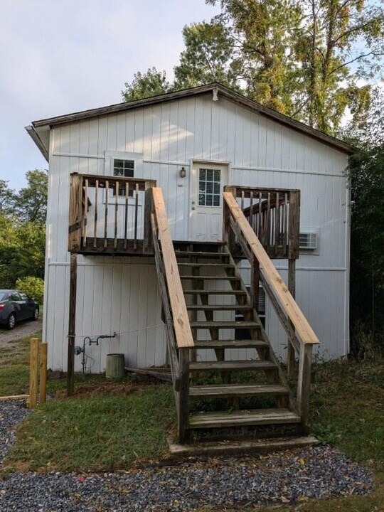 106 Park St, Unit 106E in Christiansburg, VA - Foto de edificio