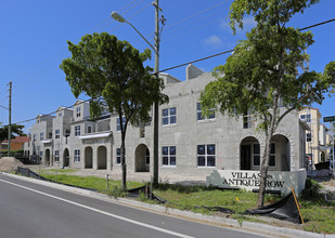 Villas On Antique Row-Phase II in West Palm Beach, FL - Building Photo - Building Photo