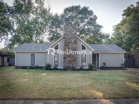 4371 Springwind Rd in Memphis, TN - Building Photo