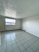 WESTWOOD APARTMENTS in Mississauga, ON - Building Photo - Building Photo