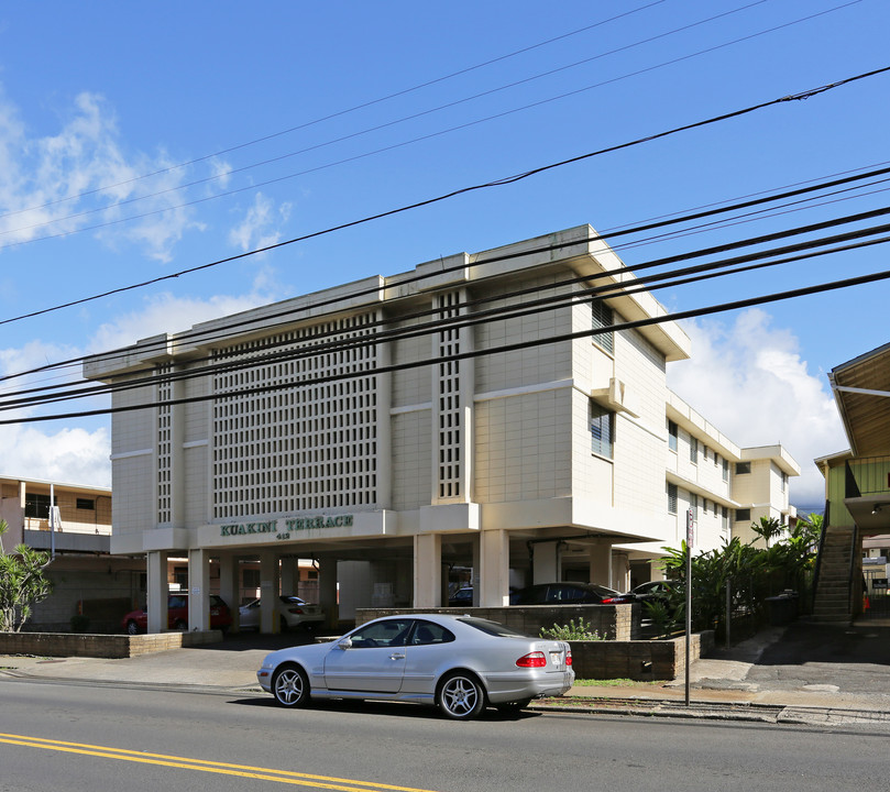 Kuakini Terrace in Honolulu, HI - Building Photo