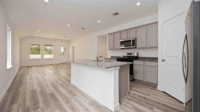 13515 Lawson St in Houston, TX - Building Photo - Building Photo