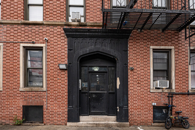 1147 47th St in Brooklyn, NY - Foto de edificio - Building Photo