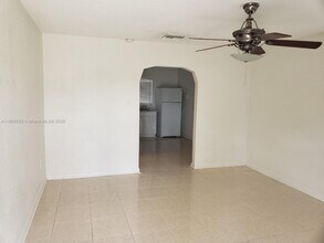 147 W 24th St in Riviera Beach, FL - Building Photo - Building Photo