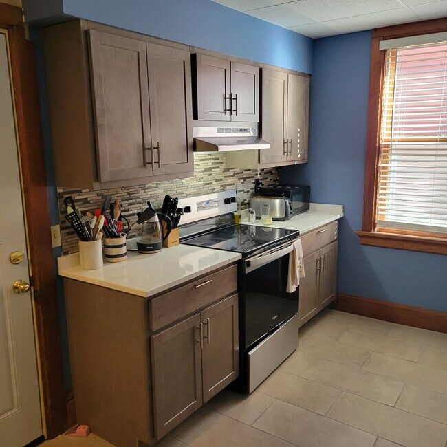 23 N Hancock St, Unit 23 in Madison, WI - Foto de edificio - Building Photo