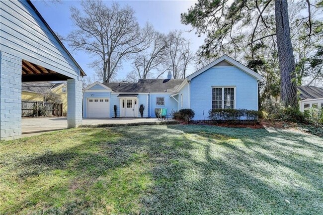 property at 1926 N Decatur Rd