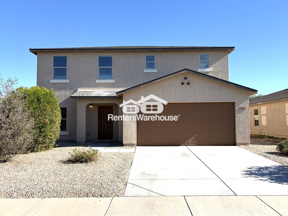 3852 Princeton Ln in Casa Grande, AZ - Foto de edificio