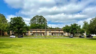 Franklin Manor Apartments in Franklin, TN - Foto de edificio - Building Photo