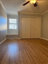 301 Kings Row Dr in Little Rock, AR - Foto de edificio - Building Photo