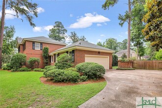 201 Johnston St in Savannah, GA - Foto de edificio - Building Photo