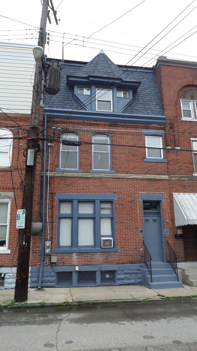 121 S 16th St, Unit 2
