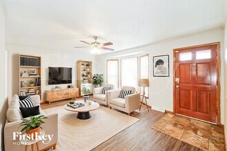 8207 E 85 St in Raytown, MO - Building Photo - Building Photo