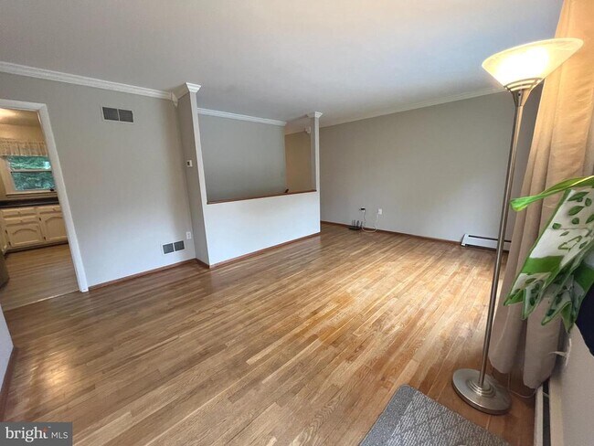 14915 Daytona Ct in Woodbridge, VA - Building Photo - Building Photo