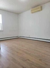 71-34-34 162nd St in New York, NY - Building Photo - Building Photo