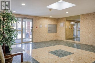 77-577 Base Line Rd W in London, ON - Building Photo - Building Photo