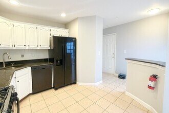 18 Potomac Dr in Bernards, NJ - Building Photo - Building Photo