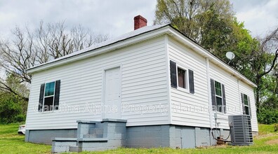 110 Martin St in Lawndale, NC - Building Photo - Building Photo