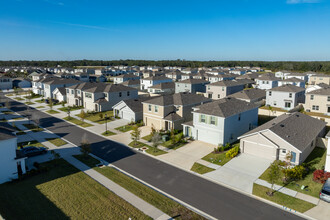 Northwater Pointe at Two Rivers in Zephyrhills, FL - Building Photo - Building Photo