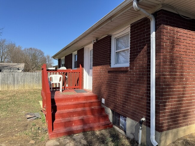 3428 Fern Lea Rd in Louisville, KY - Building Photo - Building Photo