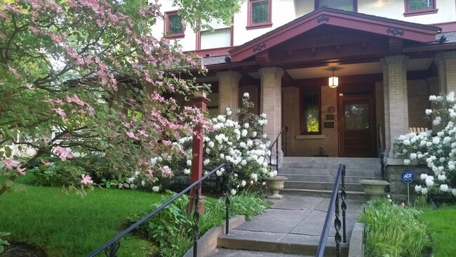 1405 W 9th Ave, Unit Furnished Unit C in Spokane, WA - Building Photo - Building Photo