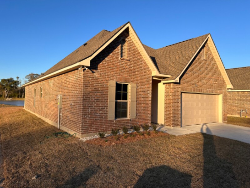 205 Ethereal in Youngsville, LA - Building Photo
