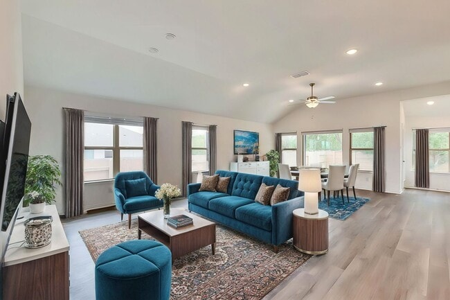 271 Jefferson Dr in Kyle, TX - Building Photo - Building Photo