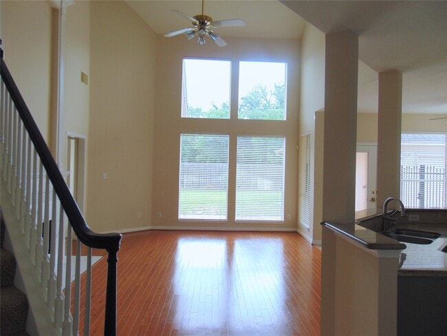 1739 Lakewinds Dr in Missouri City, TX - Building Photo - Building Photo